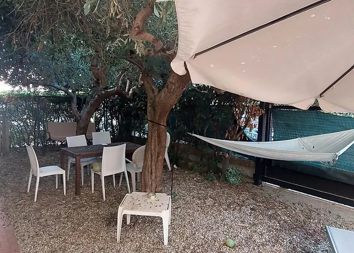 Casa Con Giardino Vicina A Tutto