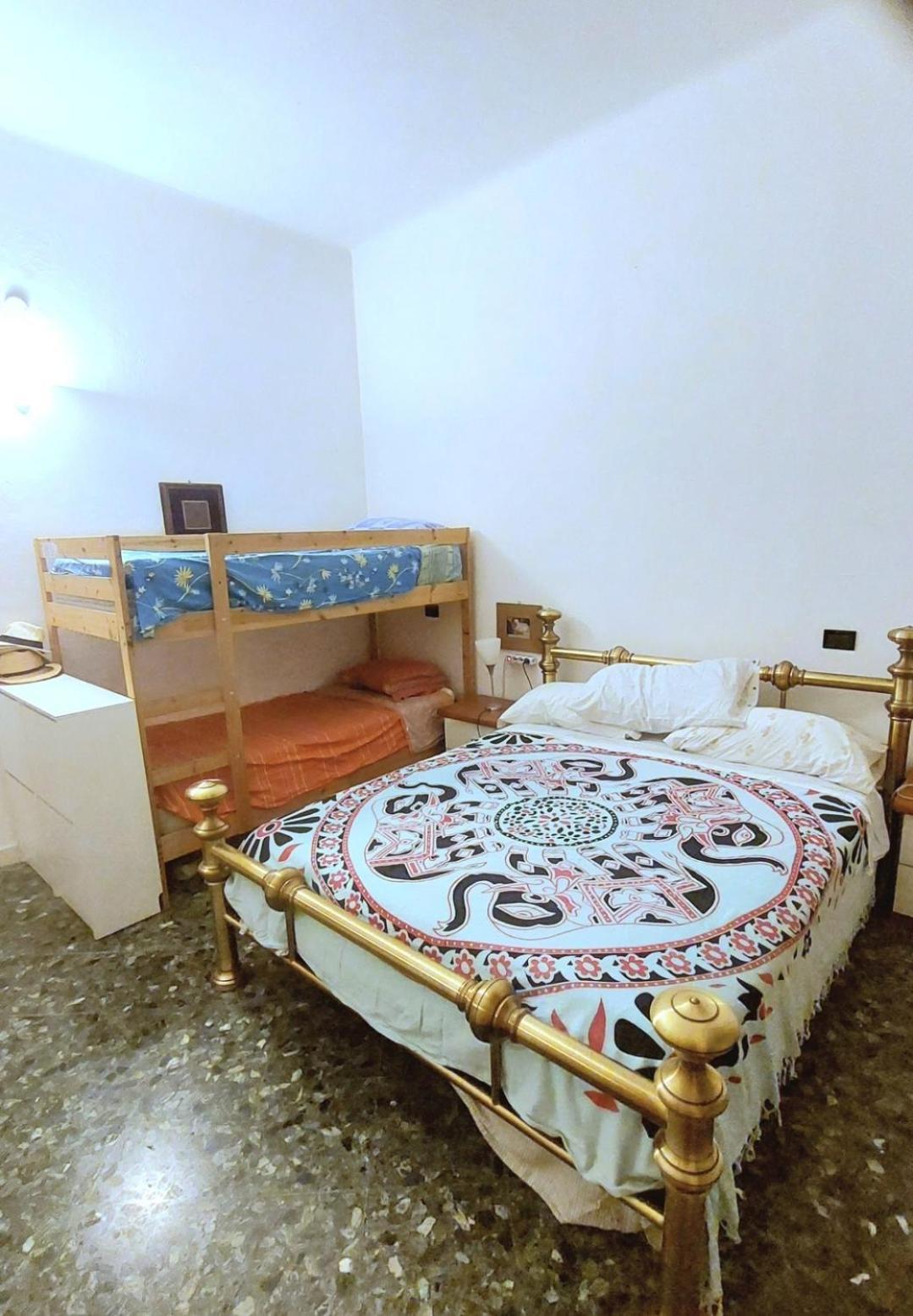 Casa Con Giardino Vicina A Tutto Habitación en casa particular Sestri Levante